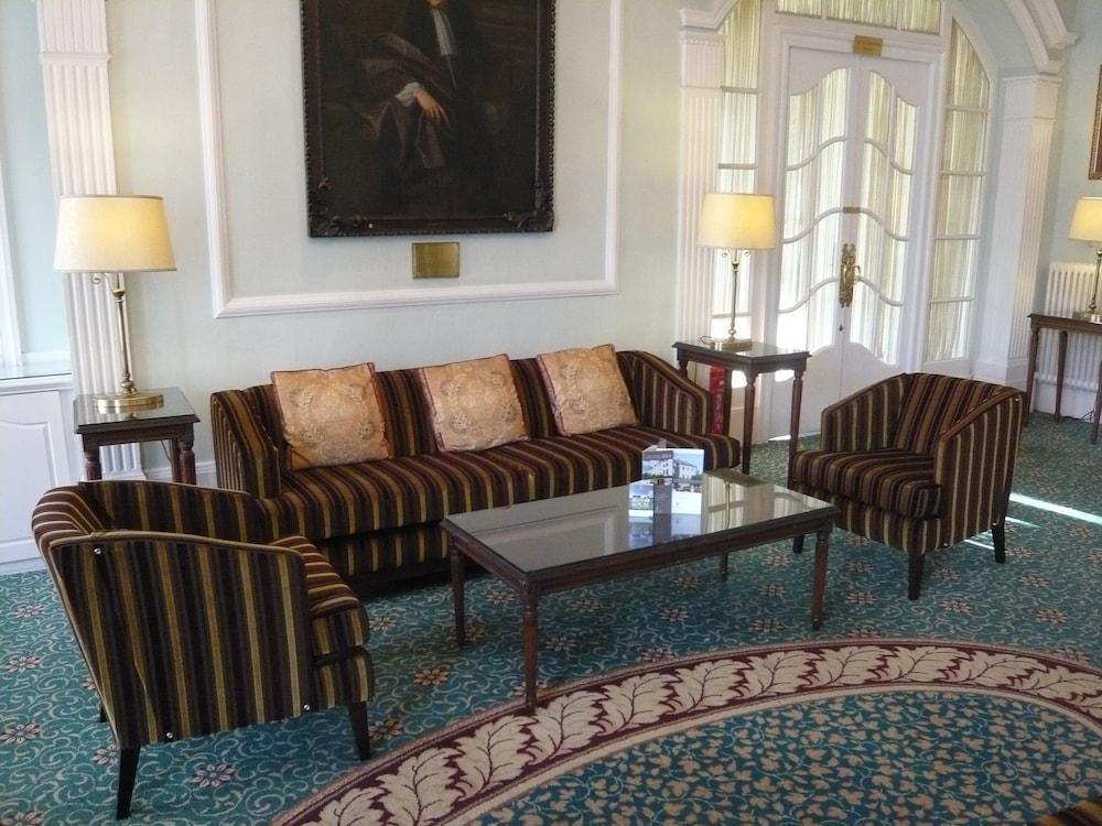 West Lodge Park Barnet Extérieur photo